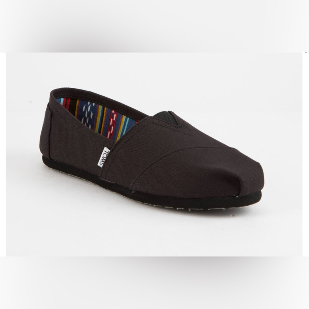 TOMS Black Slip-On Shoes. Size 8W.
